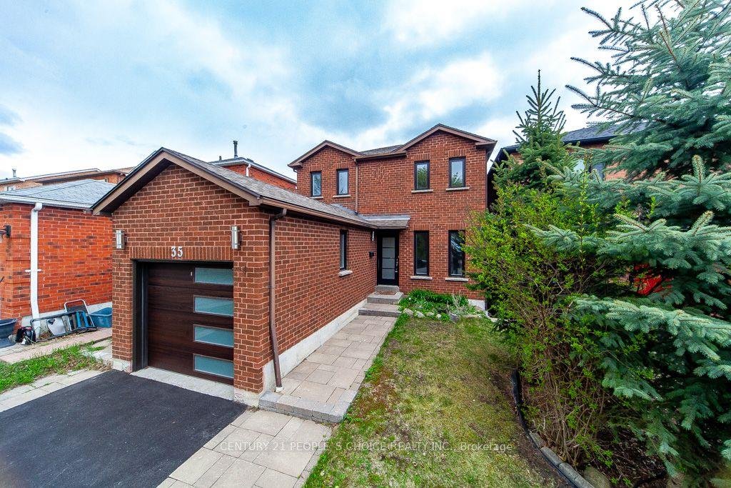 Power of sale property in Whitby: 35 Fernbank Place Whitby, ON L1R 1T1