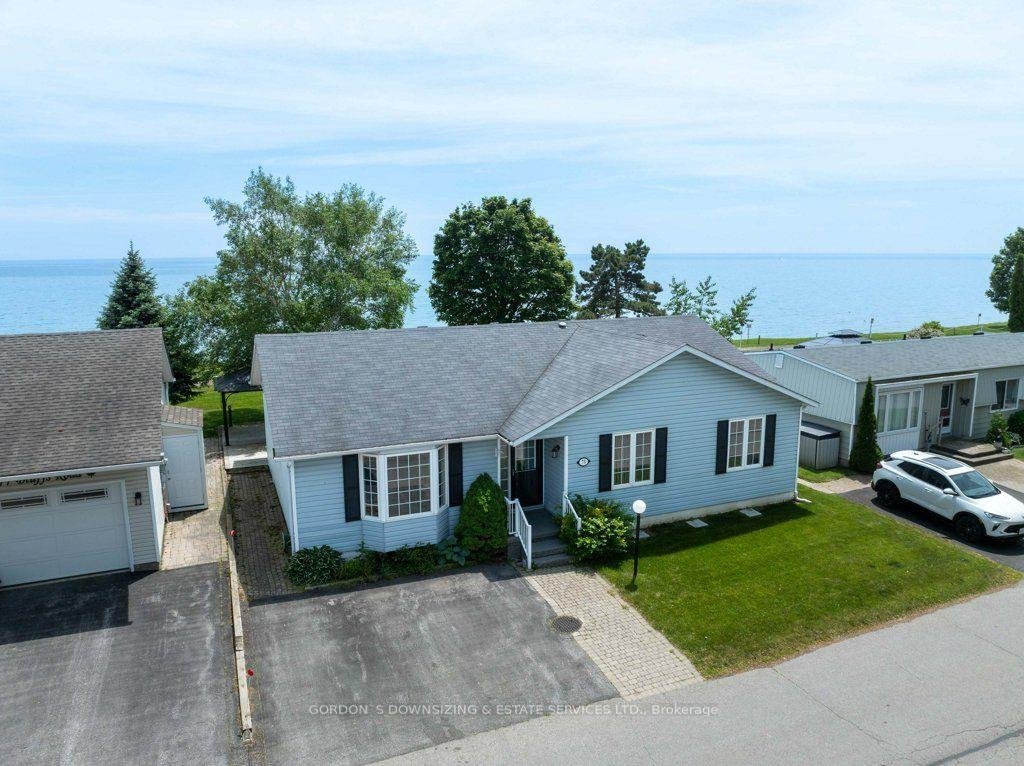 Power of sale property in Clarington: 75 Bluffs Road  Clarington, ON L1B 1A6