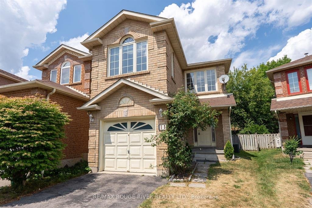 Power of sale property in Whitby: 11 Heaver Drive  Whitby, ON L1N 9K4