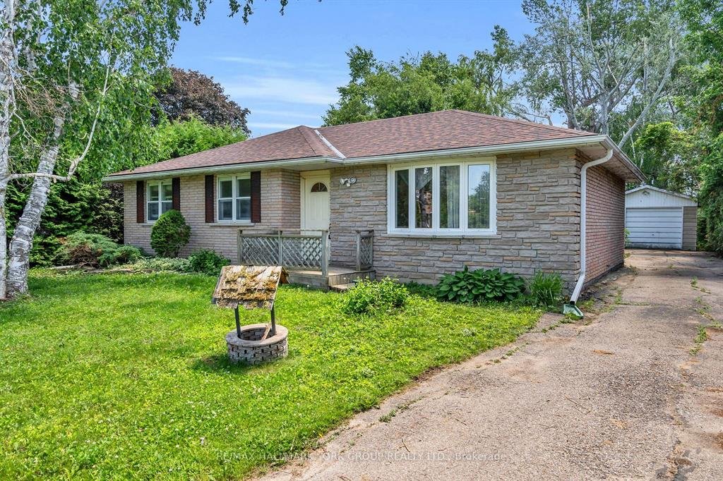 Power of sale property in Brock: 8 Cedar Street Brock, ON L0K 1A0