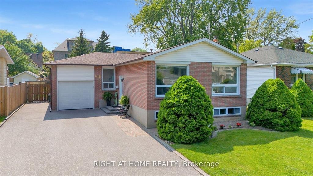 Power of sale property in Pickering: 696 Victory Drive Pickering, ON L1W 2S2