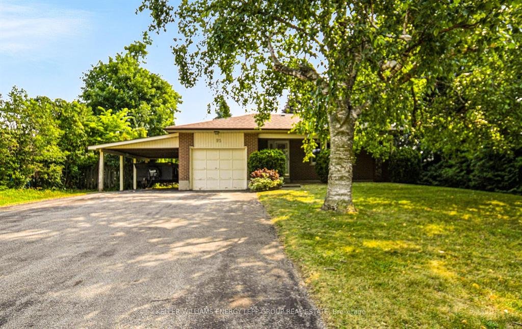 Power of sale property in Clarington: 95 Orchard Heights Drive Clarington, ON L1B 1J7