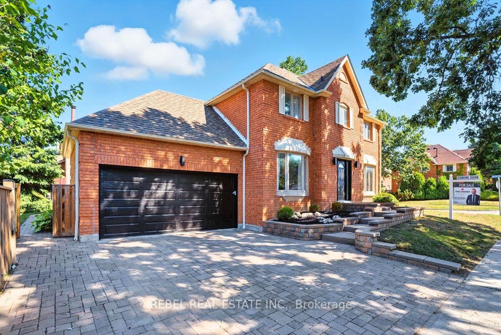 Power of sale property in Whitby: 1 Maplewood Drive Whitby, ON L1N 7B6