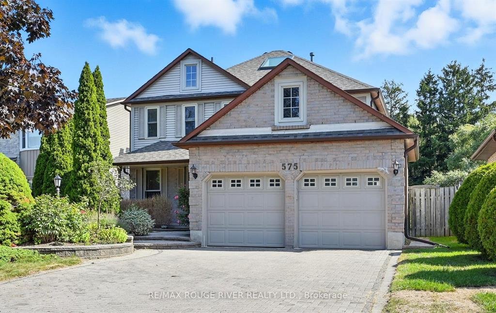 Power of sale property in Oshawa: 575 Dunrobin Court Oshawa, ON L1J 7P4