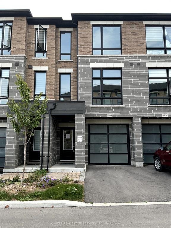 Power of sale property in Oshawa: 1464 Grand Prairie Path Oshawa, ON L1K 6X3