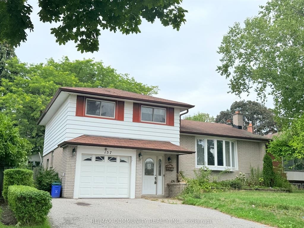 Power of sale property in Oshawa: 157 Labrador Drive Oshawa, ON L1H 7G1