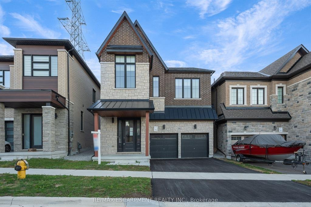 Power of sale property in Pickering: 1156 Skyridge Boulevard Pickering, ON L1X 0M4