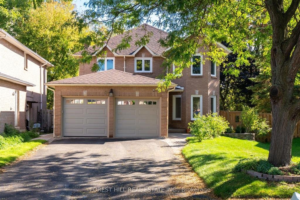 Power of sale property in Whitby: 50 Bluebell Crescent Whitby, ON L1P 1K9